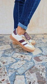 SNEAKER BIANCA CON PATTA